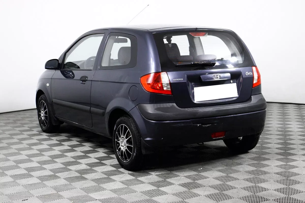 Купить Hyundai Getz 2010 г.в. 183000 Механическая Бензин/1100 см3 за 477600  руб. скидка 119400 руб. в Кредит от 18% годовых.